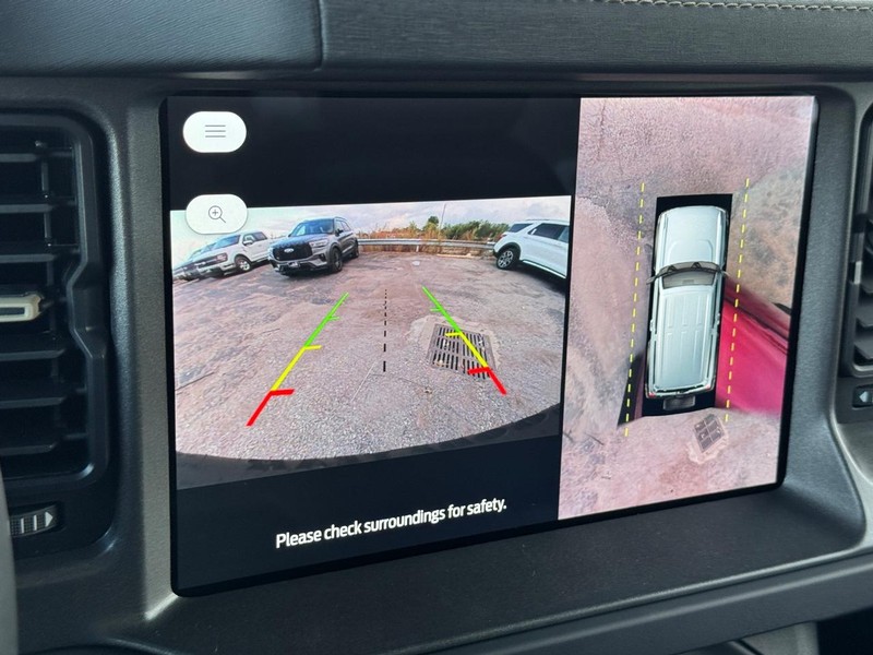 Ford Bronco Vehicle Image 25