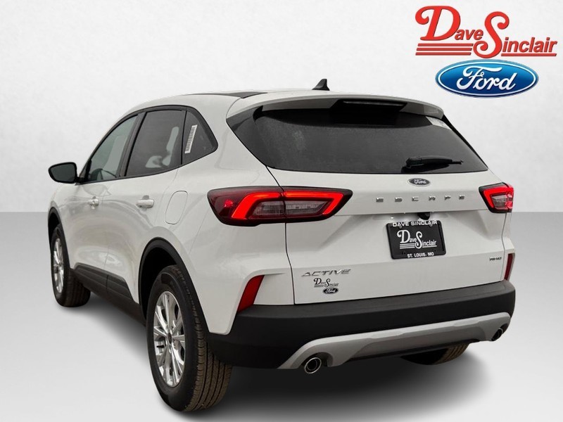 Ford Escape Vehicle Image 09