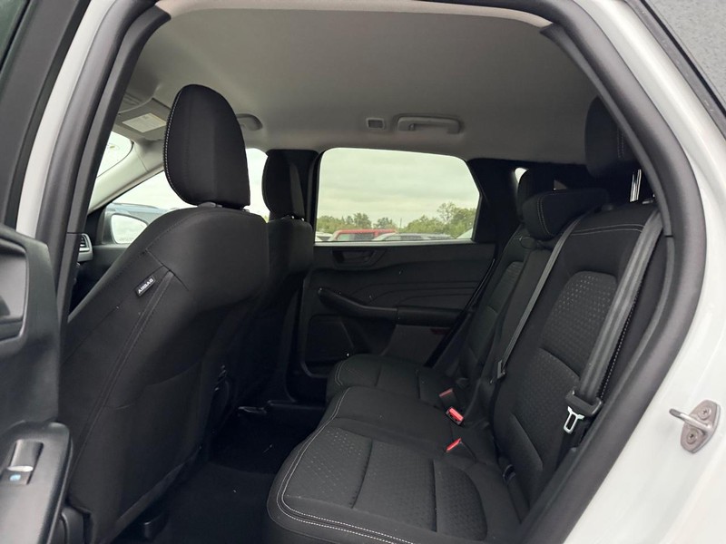 Ford Escape Vehicle Image 12