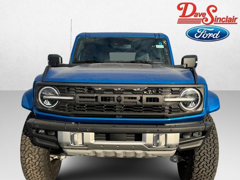 Ford Bronco Vehicle Image 02