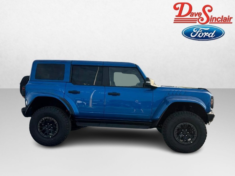 Ford Bronco Vehicle Image 05