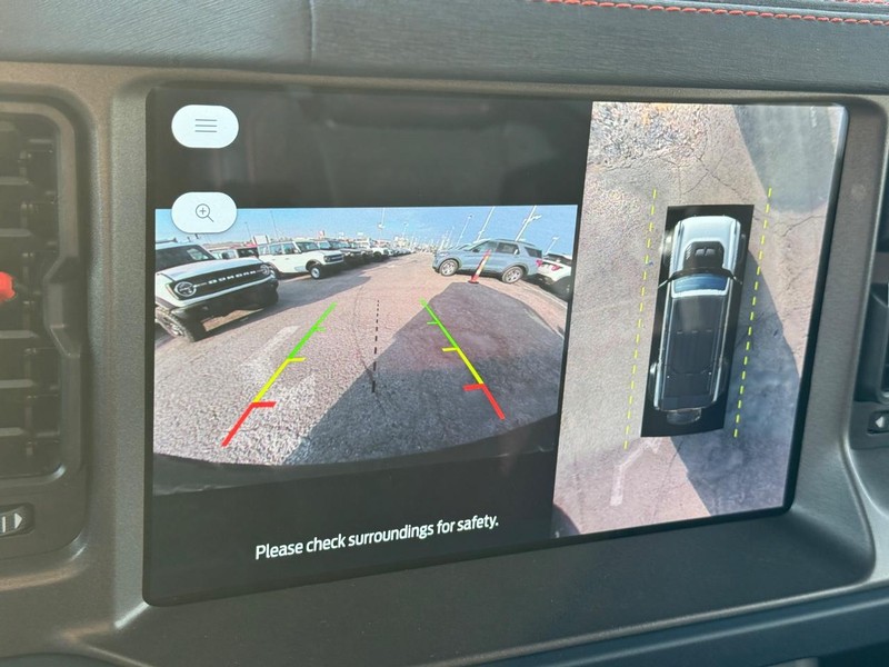 Ford Bronco Vehicle Image 25