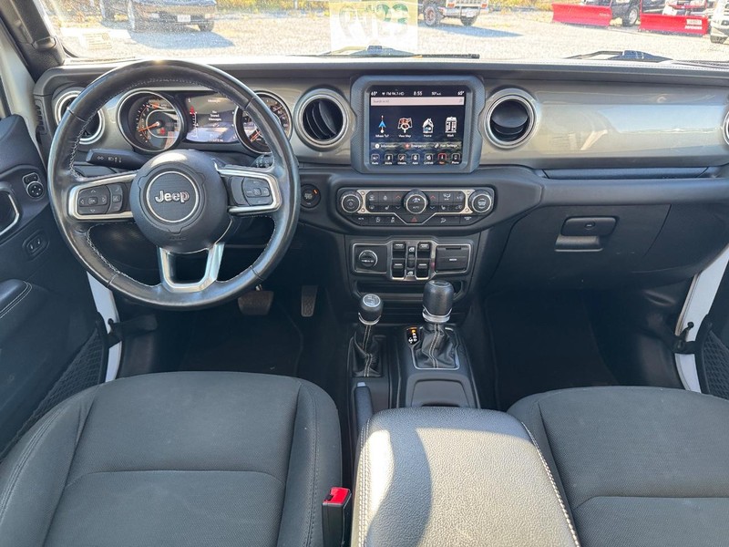 Jeep Wrangler Unlimited Vehicle Full-screen Gallery Image 14