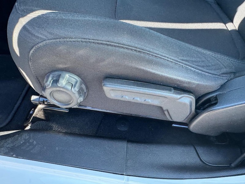 Jeep Wrangler Unlimited Vehicle Full-screen Gallery Image 16