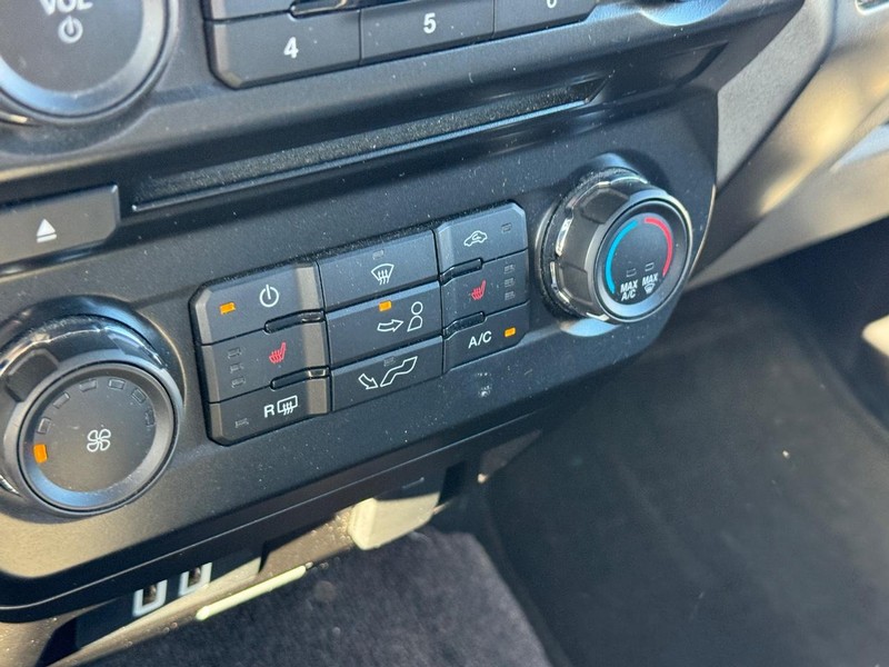 Ford F-150 Vehicle Image 23