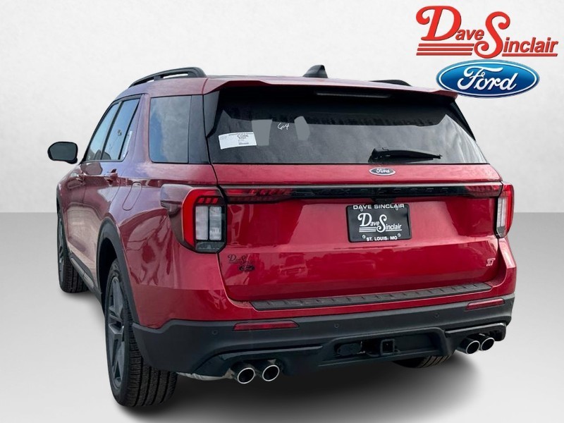 Ford Explorer Vehicle Full-screen Gallery Image 09