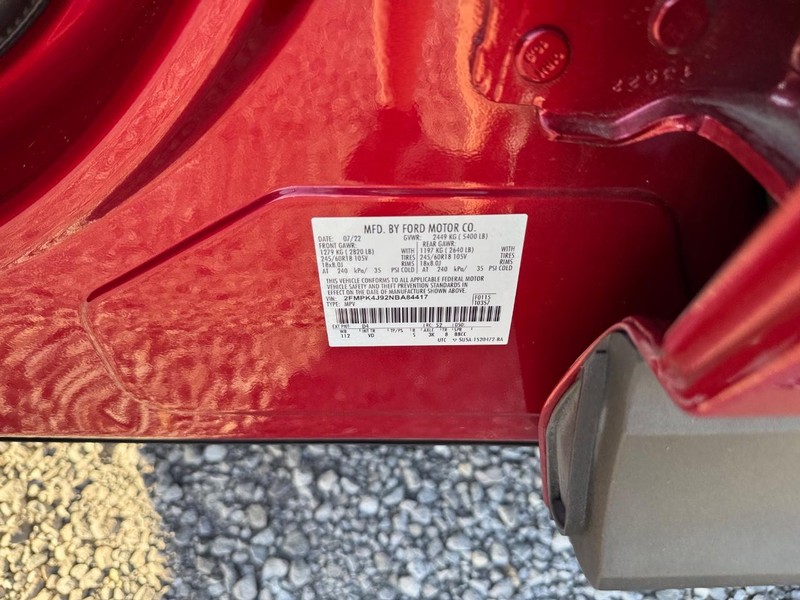 Ford Edge Vehicle Image 25