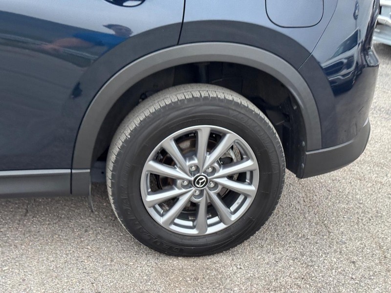 Mazda CX-5 Vehicle Image 11