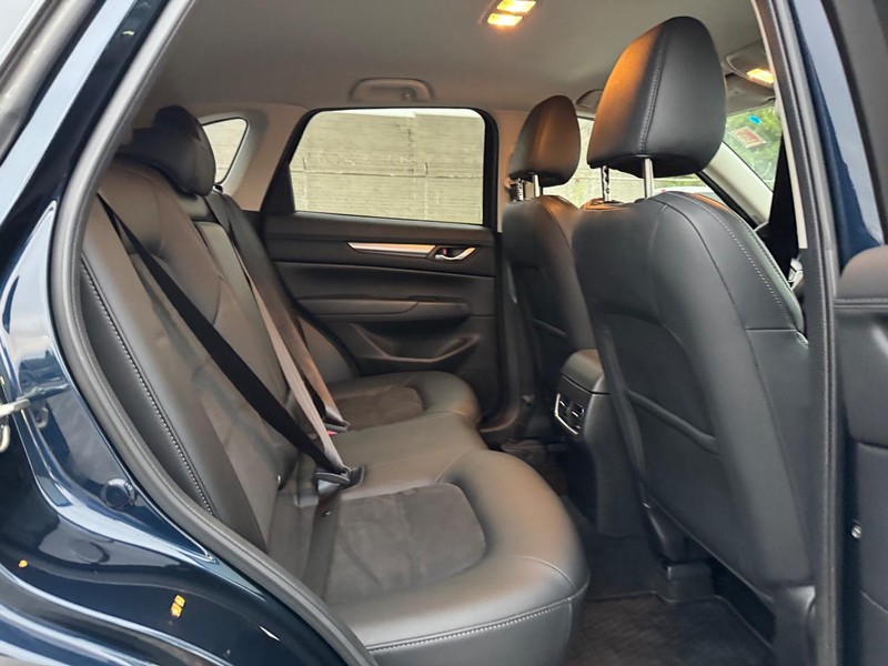 Mazda CX-5 Vehicle Image 13