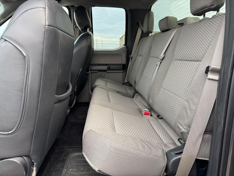 Ford F-150 Vehicle Image 12