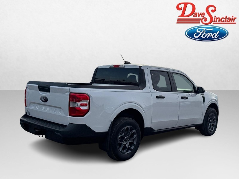 Ford Maverick Vehicle Image 07