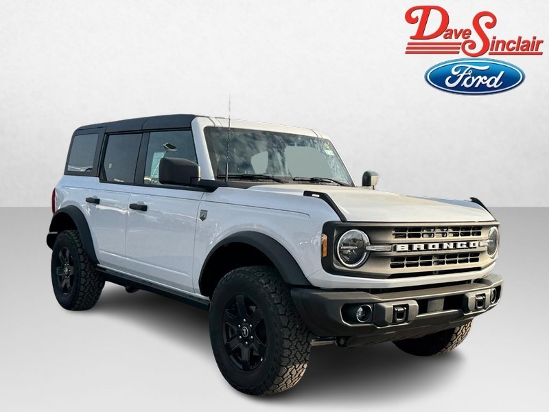 Ford Bronco Vehicle Image 04