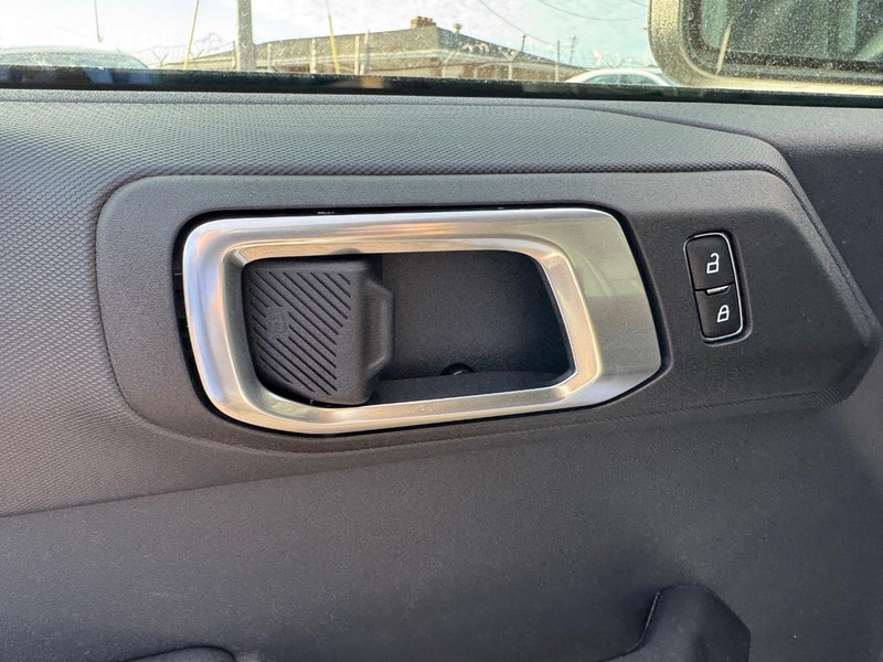 Ford Bronco Vehicle Image 19