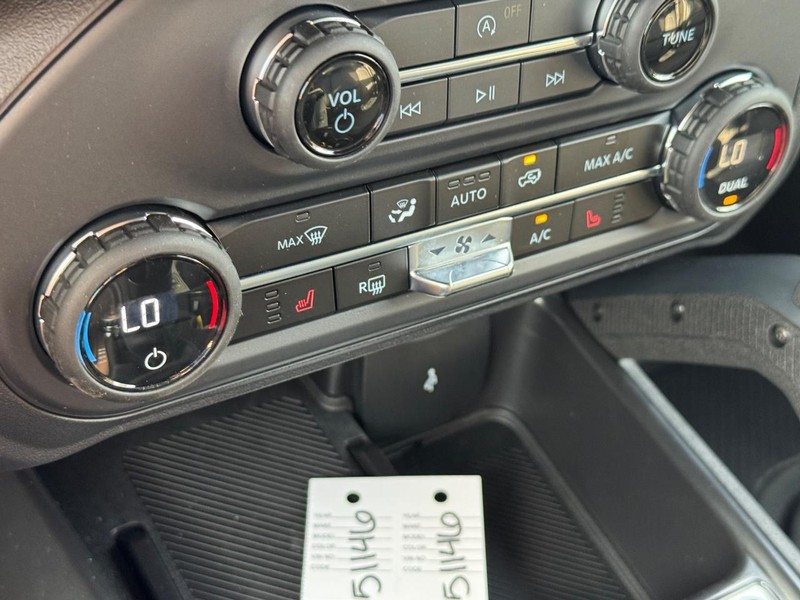 Ford Bronco Vehicle Image 24