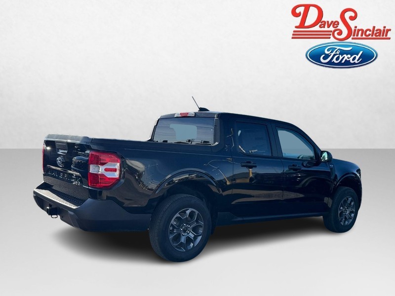 Ford Maverick Vehicle Image 07