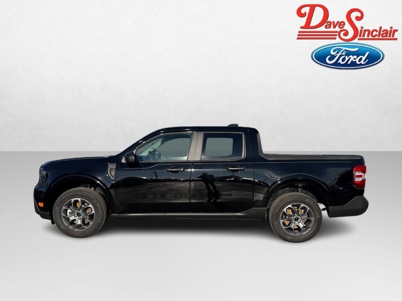 Ford Maverick Vehicle Image 10