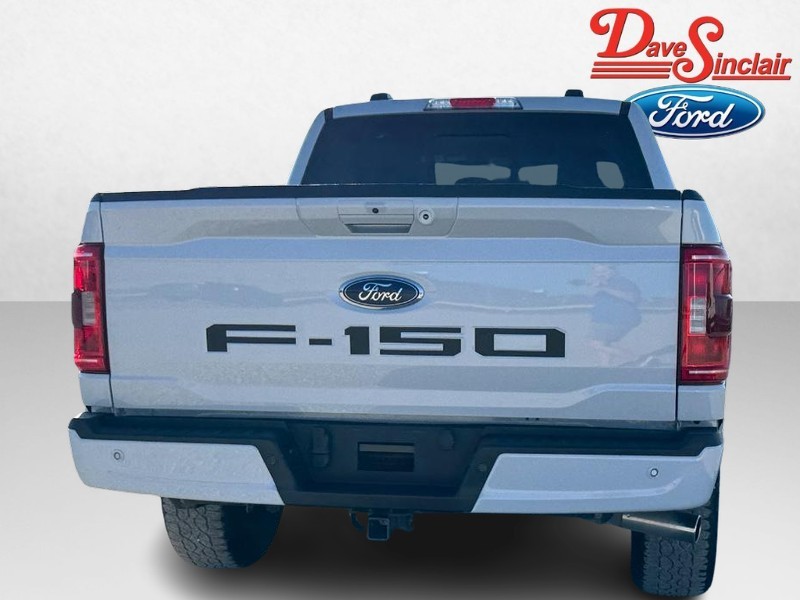 Ford F-150 Vehicle Full-screen Gallery Image 08