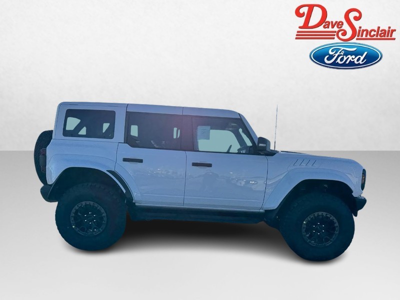 Ford Bronco Vehicle Image 05