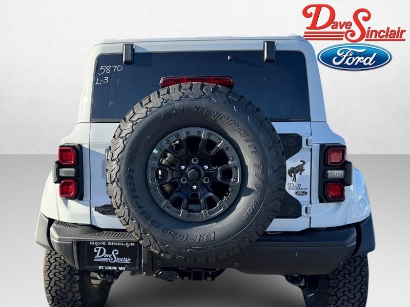 Ford Bronco Vehicle Image 08
