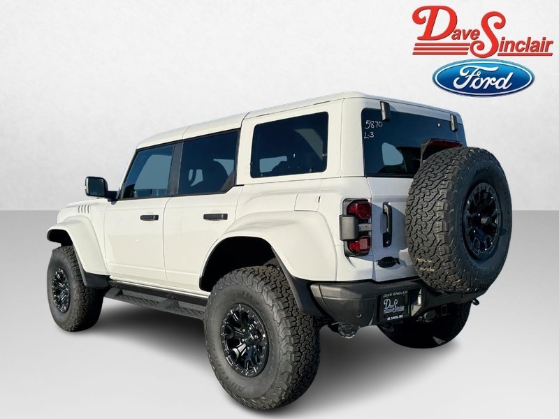 Ford Bronco Vehicle Image 09