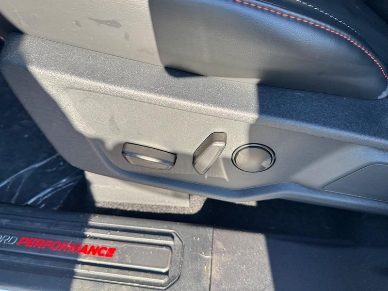 Ford Bronco Vehicle Image 16