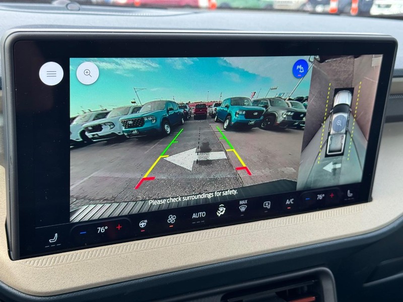 Ford Maverick Vehicle Image 25