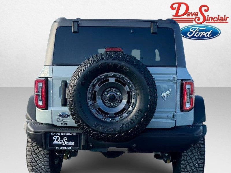 Ford Bronco Vehicle Image 08