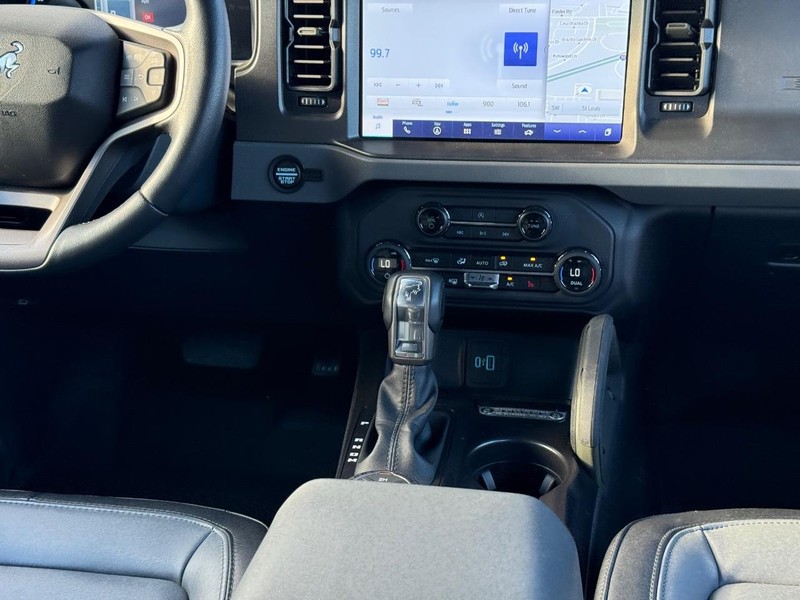 Ford Bronco Vehicle Image 17