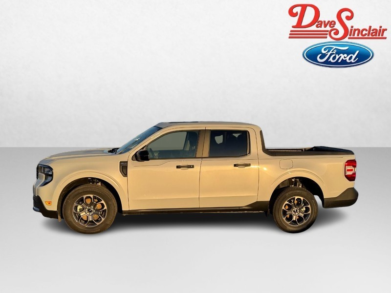 Ford Maverick Vehicle Full-screen Gallery Image 10