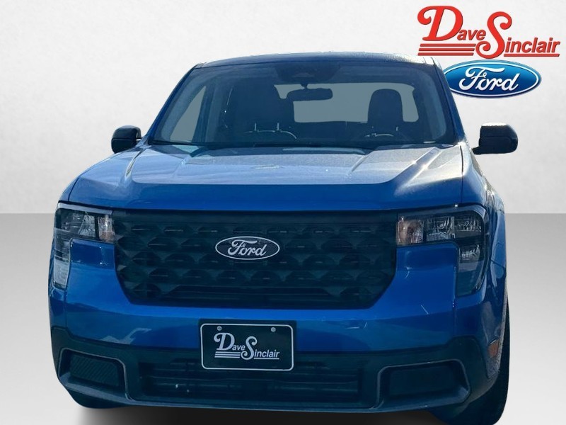 Ford Maverick Vehicle Full-screen Gallery Image 02