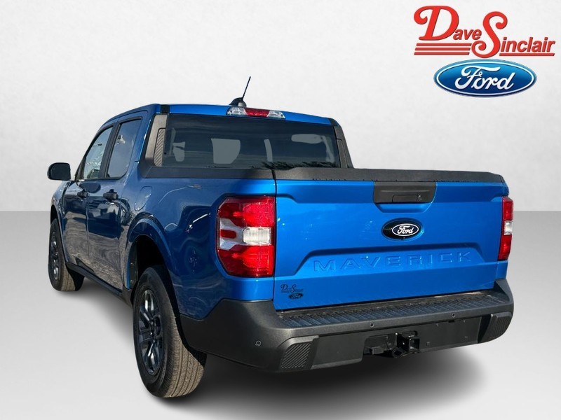 Ford Maverick Vehicle Full-screen Gallery Image 09