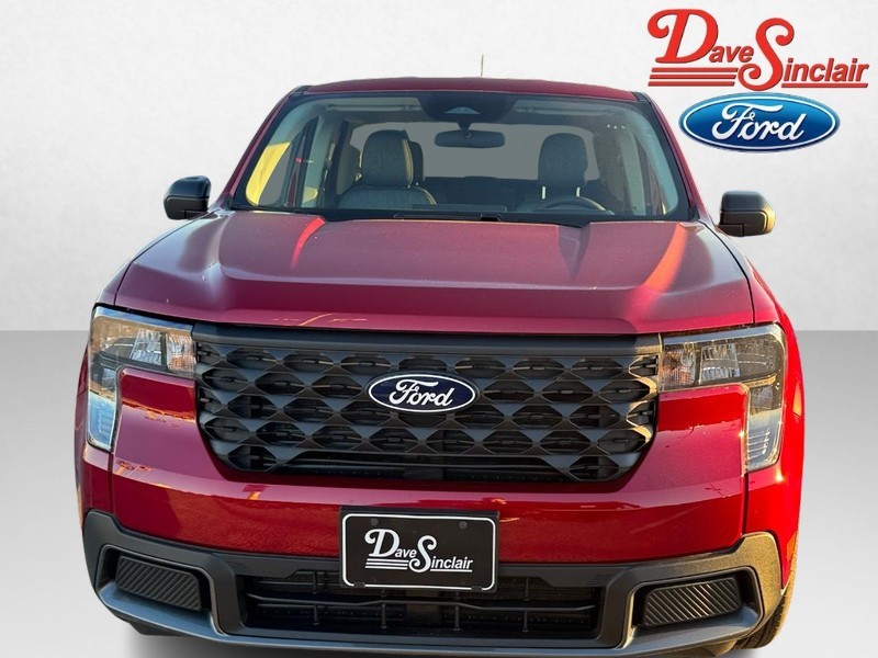 Ford Maverick Vehicle Full-screen Gallery Image 02