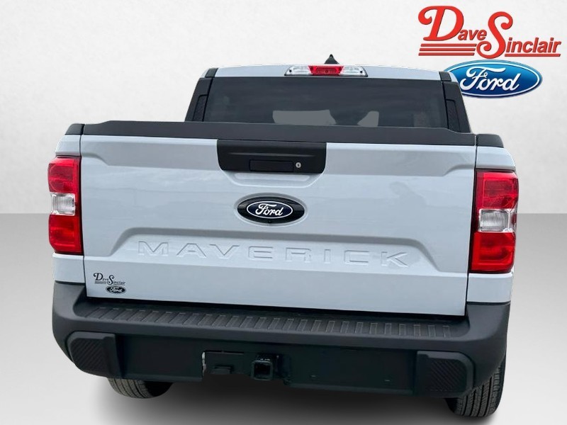 Ford Maverick Vehicle Image 08