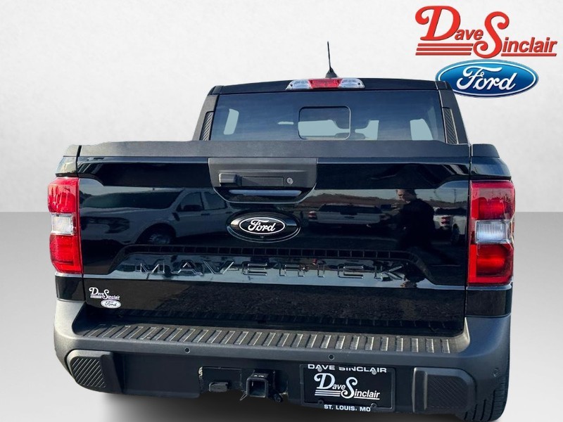 Ford Maverick Vehicle Full-screen Gallery Image 08