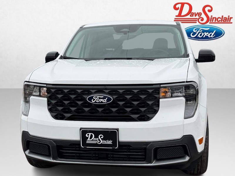 Ford Maverick Vehicle Full-screen Gallery Image 02