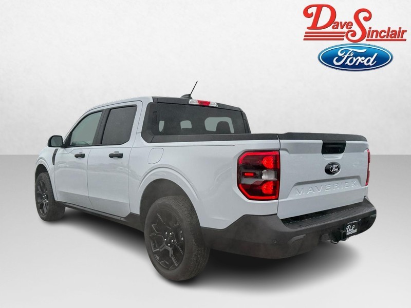 Ford Maverick Vehicle Full-screen Gallery Image 09