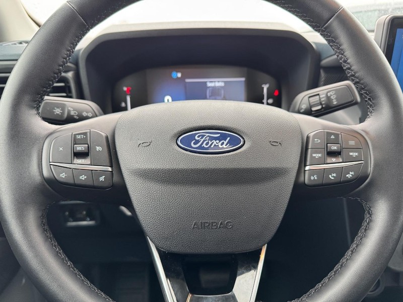 Ford Maverick Vehicle Full-screen Gallery Image 20