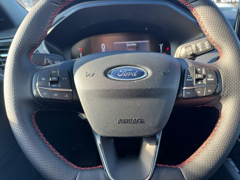 Ford Escape Vehicle Image 18