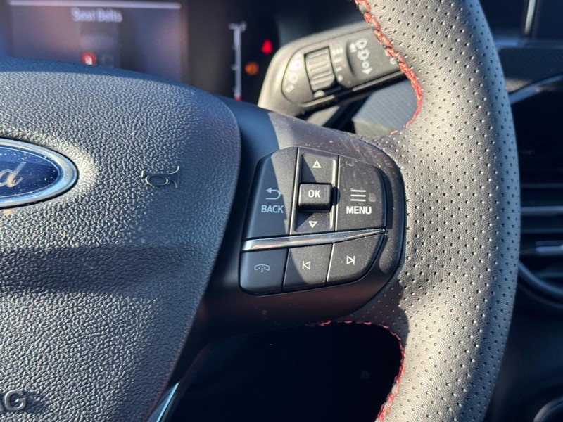 Ford Escape Vehicle Image 20