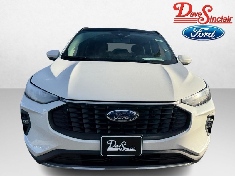 Ford Escape Vehicle Image 02