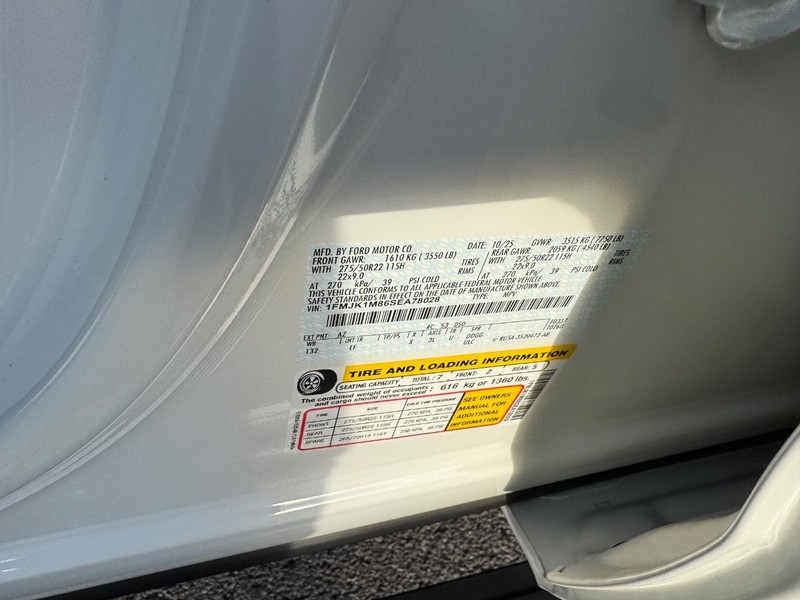 Ford Expedition Max Vehicle Image 25