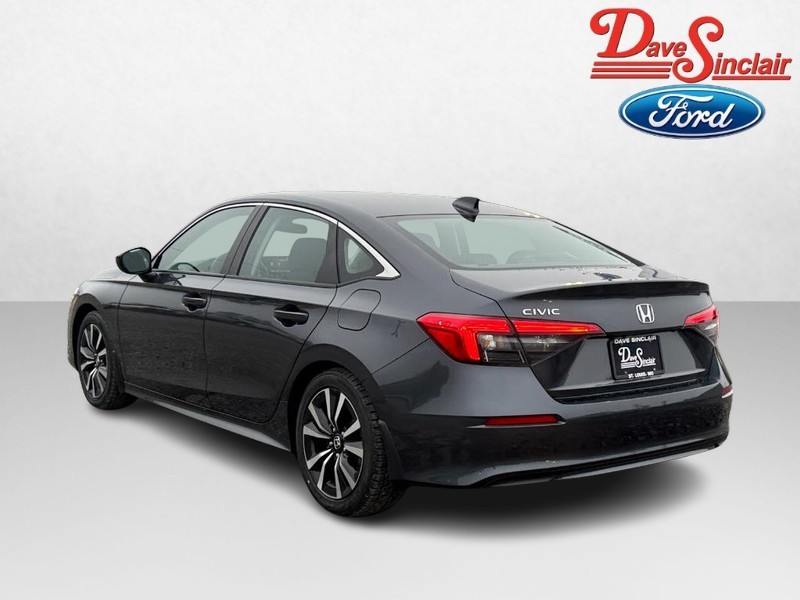 Honda Civic Sedan Vehicle Full-screen Gallery Image 09