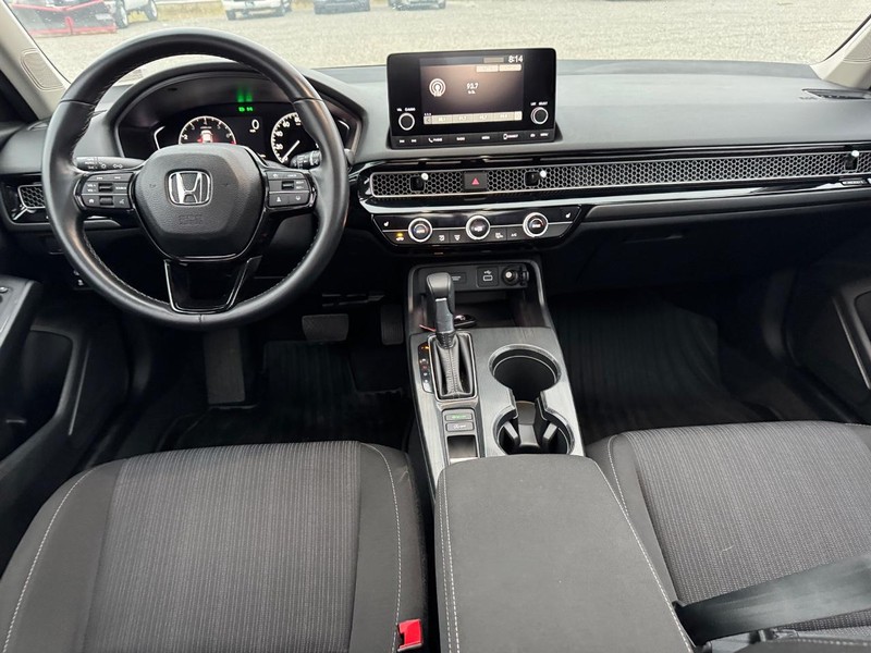 Honda Civic Sedan Vehicle Full-screen Gallery Image 15