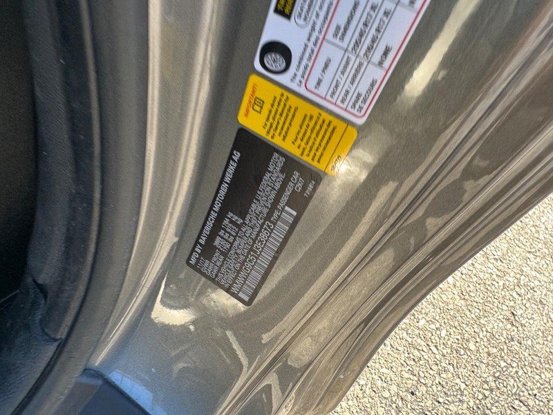 MINI Convertible Vehicle Full-screen Gallery Image 24