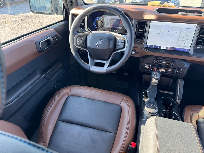 Ford Bronco Vehicle Image 13