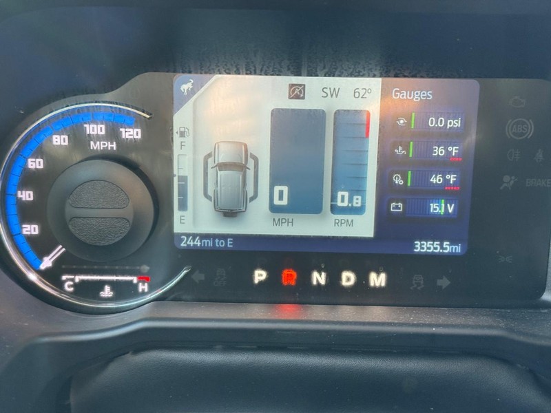 Ford Bronco Vehicle Image 24