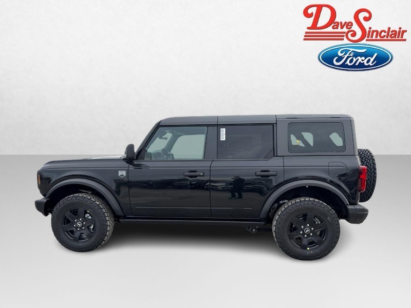 Ford Bronco Vehicle Full-screen Gallery Image 10