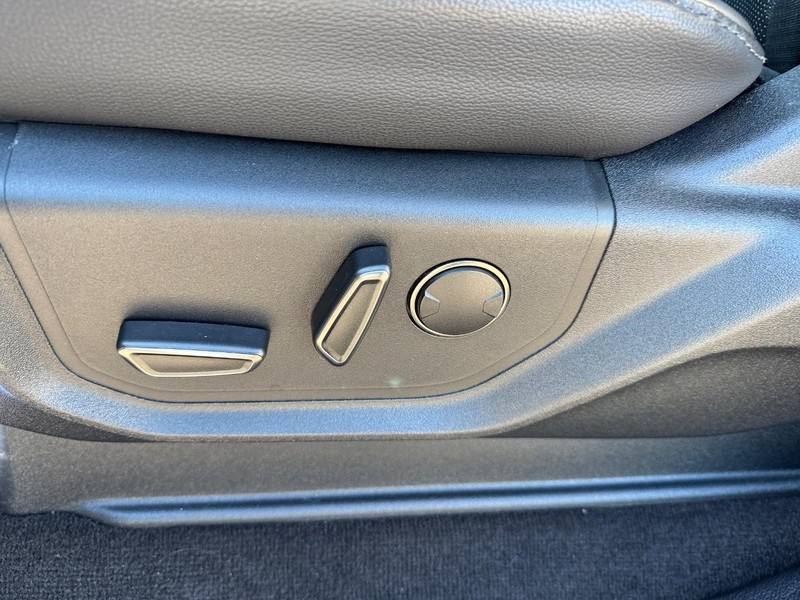 Ford F-150 Vehicle Image 17