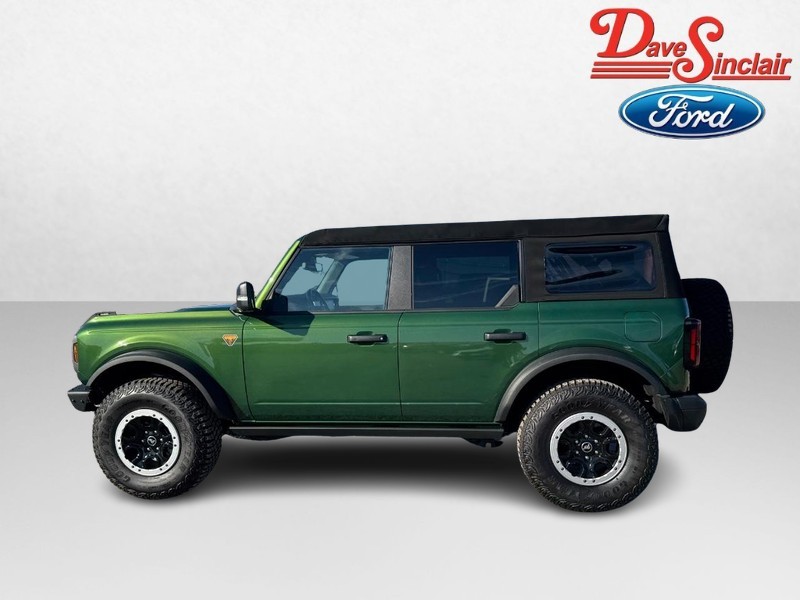 Ford Bronco Vehicle Image 10