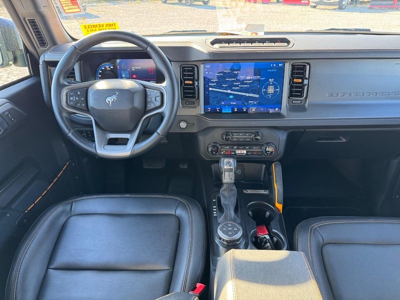 Ford Bronco Vehicle Image 14